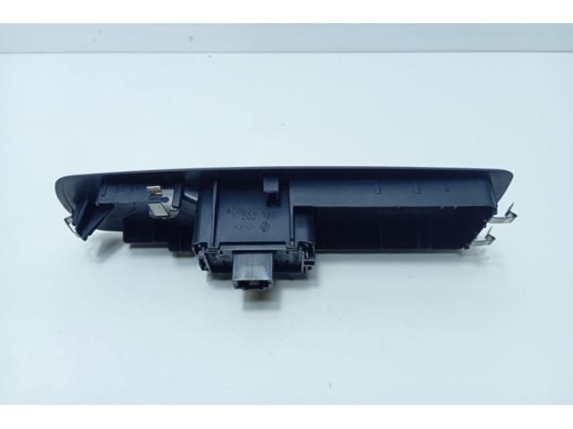 bontott RENAULT LAGUNA III Fényszórómagasság Állító Kapcsoló