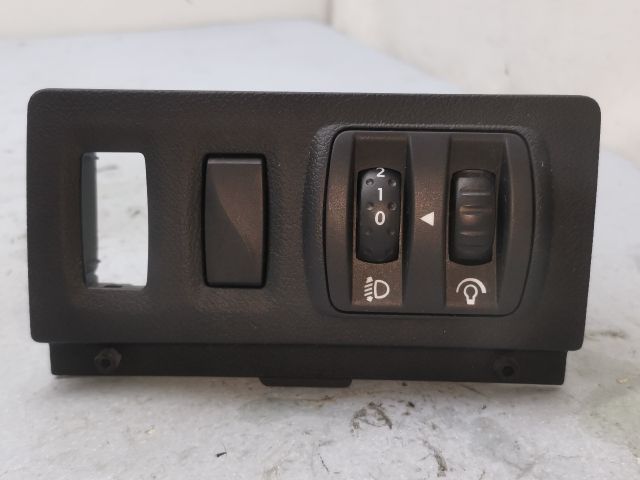 bontott RENAULT LAGUNA III Fényszórómagasság Állító Kapcsoló