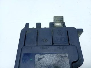 bontott RENAULT LAGUNA III Feszültségszabályzó