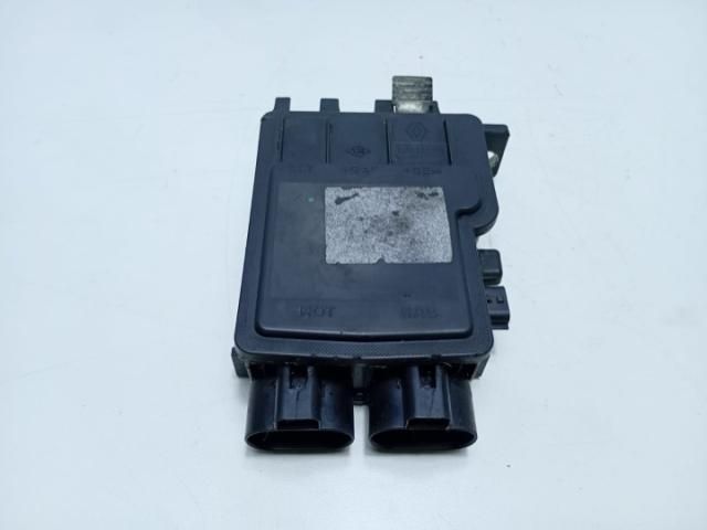 bontott RENAULT LAGUNA III Feszültségszabályzó