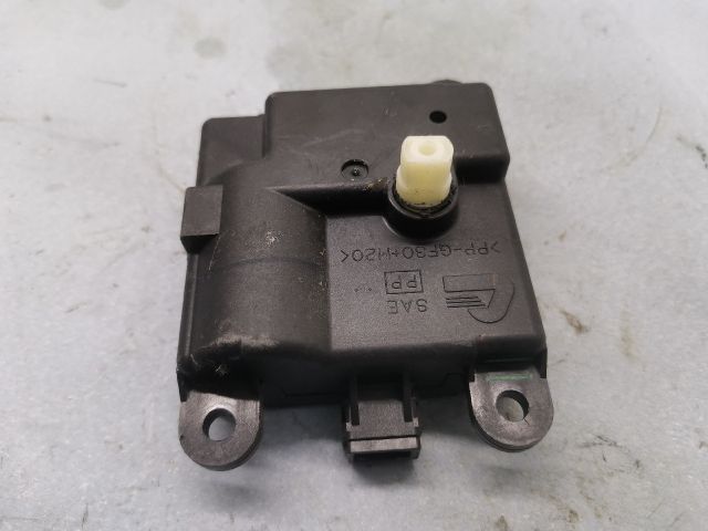 bontott RENAULT LAGUNA III Fűtés Állító Motor