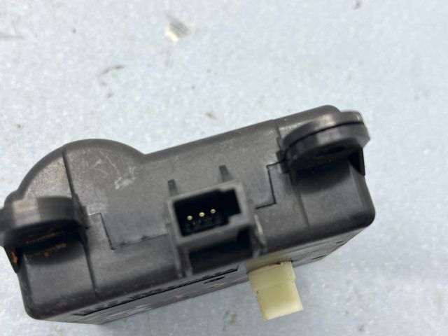 bontott RENAULT LAGUNA III Fűtés Állító Motor