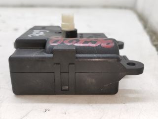 bontott RENAULT LAGUNA III Fűtés Állító Motor