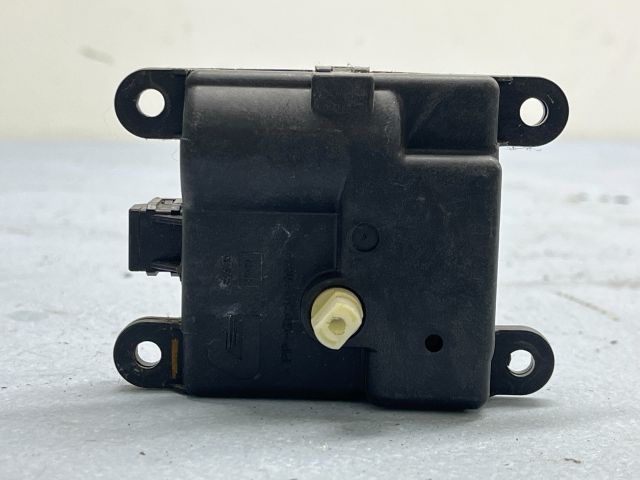 bontott RENAULT LAGUNA III Fűtés Állító Motor