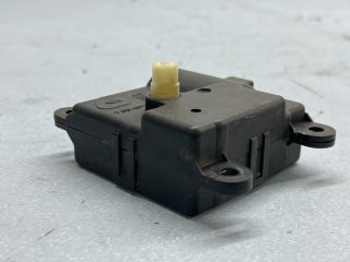 bontott RENAULT LAGUNA III Fűtés Állító Motor