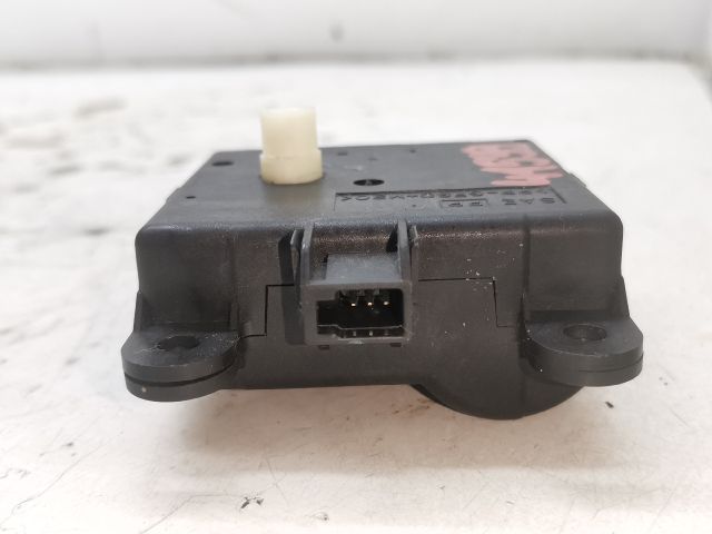 bontott RENAULT LAGUNA III Fűtés Állító Motor