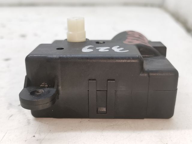 bontott RENAULT LAGUNA III Fűtés Állító Motor