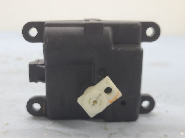 bontott RENAULT LAGUNA III Fűtés Állító Motor