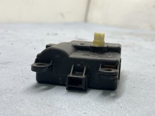 bontott RENAULT LAGUNA III Fűtés Állító Motor