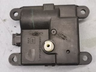 bontott RENAULT LAGUNA III Fűtés Állító Motor