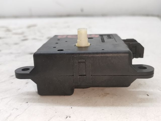 bontott RENAULT LAGUNA III Fűtés Állító Motor