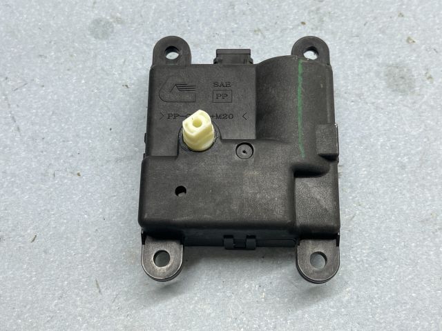 bontott RENAULT LAGUNA III Fűtés Állító Motor