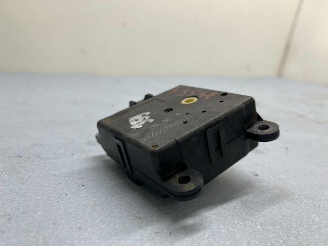 bontott RENAULT LAGUNA III Fűtés Állító Motor