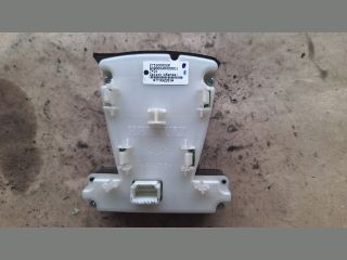 bontott RENAULT LAGUNA III Fűtéskapcsoló (digit klímás)