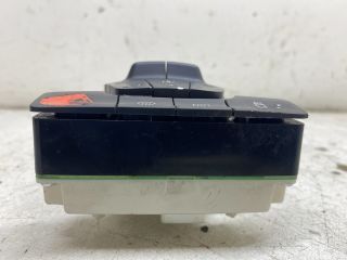 bontott RENAULT LAGUNA III Fűtéskapcsoló (digit klímás)