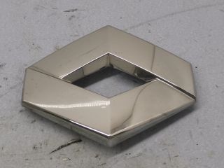 bontott RENAULT LAGUNA III Hátsó Embléma