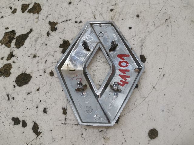 bontott RENAULT LAGUNA III Hátsó Embléma