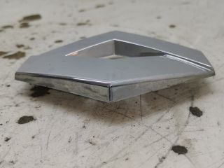 bontott RENAULT LAGUNA III Hátsó Embléma