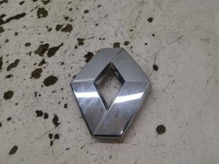 bontott RENAULT LAGUNA III Hátsó Embléma