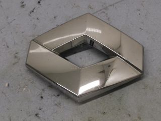 bontott RENAULT LAGUNA III Hátsó Embléma