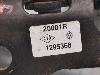 bontott RENAULT LAGUNA III Hátsó középső Biztonsági Öv Csat