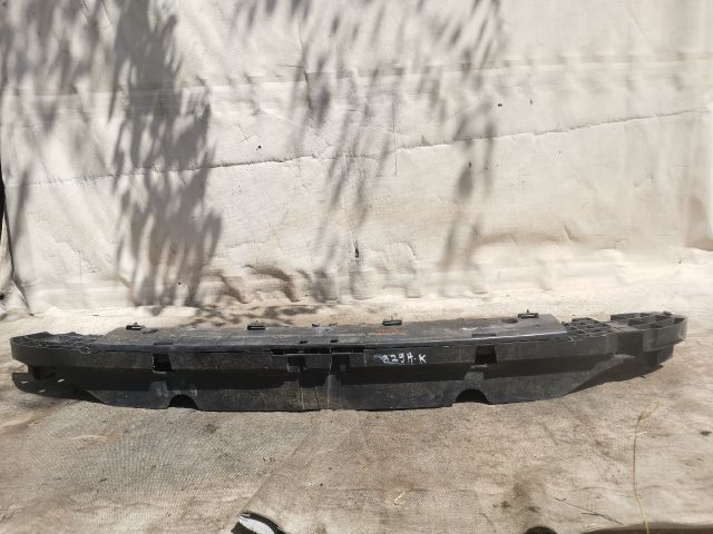 bontott RENAULT LAGUNA III Hátsó középső Lökhárító Tartó (Műanyag)