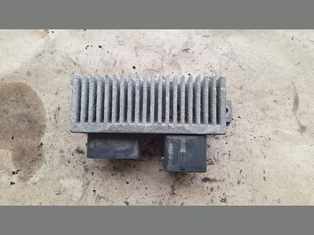 bontott RENAULT LAGUNA III Izzító Relé