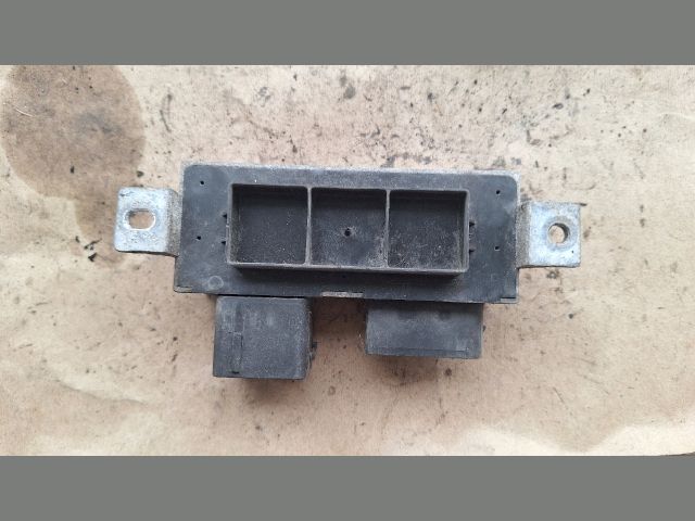 bontott RENAULT LAGUNA III Izzító Relé