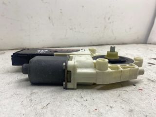 bontott RENAULT LAGUNA III Jobb első Ablakemelő Motor