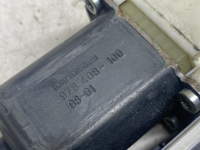 bontott RENAULT LAGUNA III Jobb első Ablakemelő Motor