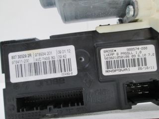 bontott RENAULT LAGUNA III Jobb első Ablakemelő Motor