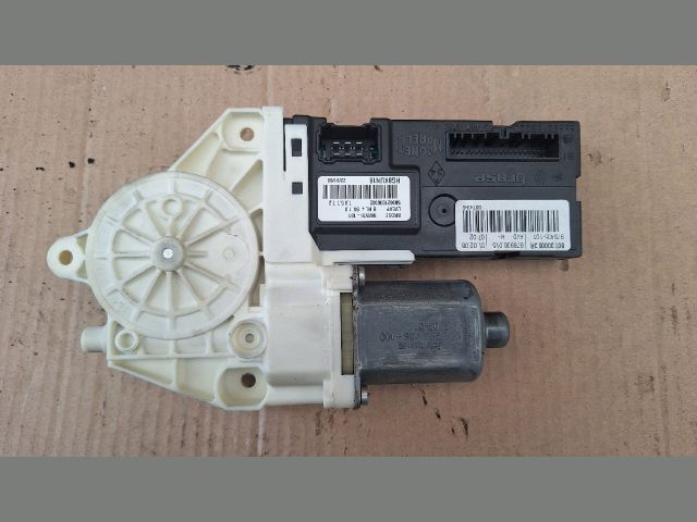bontott RENAULT LAGUNA III Jobb első Ablakemelő Motor