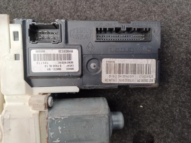 bontott RENAULT LAGUNA III Jobb első Ablakemelő Szerkezet (Elektromos)