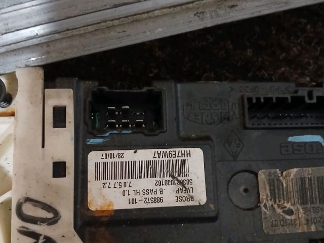 bontott RENAULT LAGUNA III Jobb első Ablakemelő Szerkezet (Elektromos)