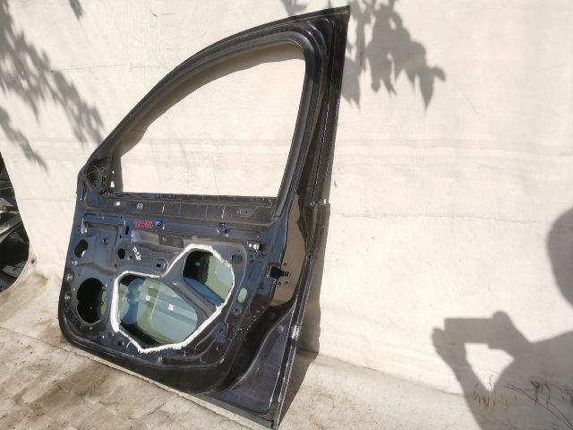 bontott RENAULT LAGUNA III Jobb első Ajtó (Üres lemez)