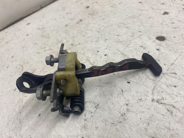 bontott RENAULT LAGUNA III Jobb első Ajtóhatároló