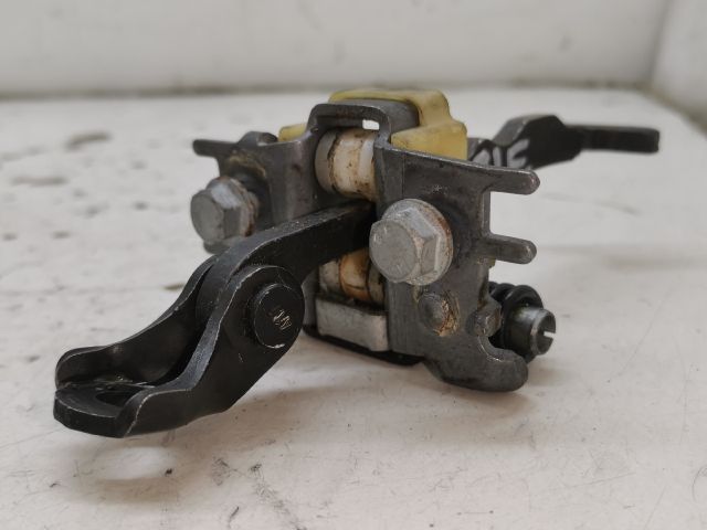 bontott RENAULT LAGUNA III Jobb első Ajtóhatároló