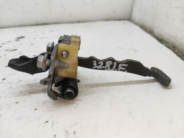 bontott RENAULT LAGUNA III Jobb első Ajtóhatároló