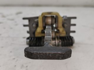 bontott RENAULT LAGUNA III Jobb első Ajtóhatároló