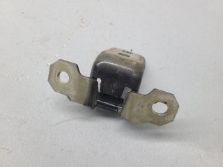 bontott RENAULT LAGUNA III Jobb első Alsó Zsanér