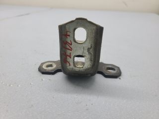 bontott RENAULT LAGUNA III Jobb első Alsó Zsanér