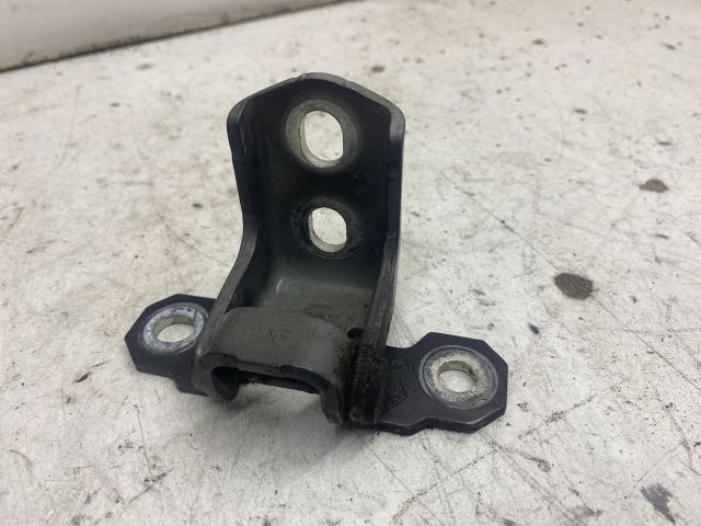 bontott RENAULT LAGUNA III Jobb első Alsó Zsanér