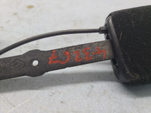 bontott RENAULT LAGUNA III Jobb első Biztonsági Öv Csat