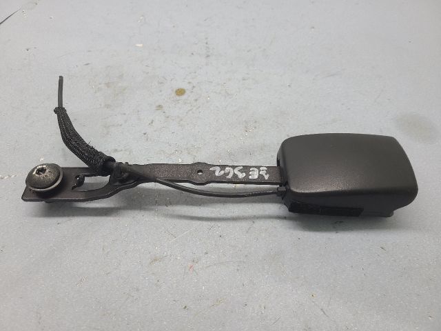 bontott RENAULT LAGUNA III Jobb első Biztonsági Öv Csat