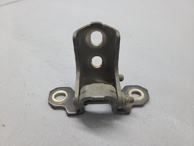 bontott RENAULT LAGUNA III Jobb első Felső Zsanér