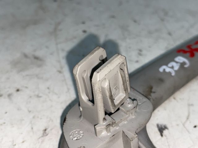 bontott RENAULT LAGUNA III Jobb első Kapaszkodó (Felső)