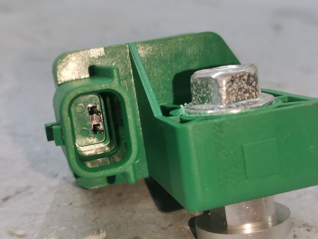 bontott RENAULT LAGUNA III Jobb első Oldal Ütközés Érzékelő