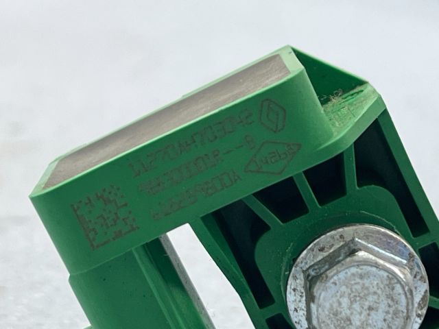 bontott RENAULT LAGUNA III Jobb első Oldal Ütközés Érzékelő