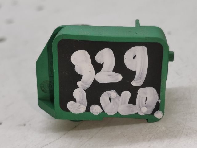 bontott RENAULT LAGUNA III Jobb első Oldal Ütközés Érzékelő