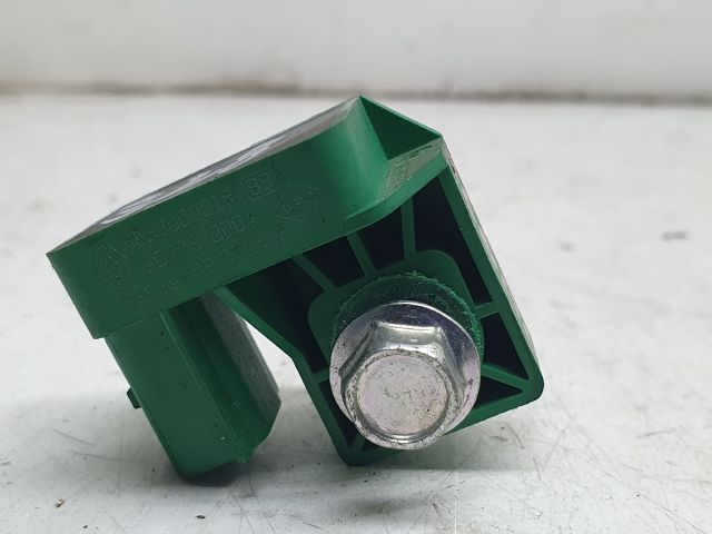 bontott RENAULT LAGUNA III Jobb első Oldal Ütközés Érzékelő